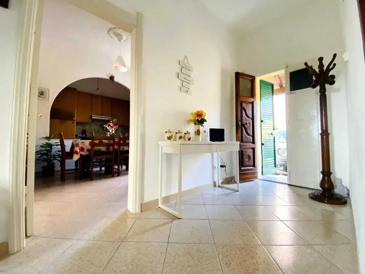 Holiday home La Casa Di Dorina E Vincenzo Villa Gabbro Italy